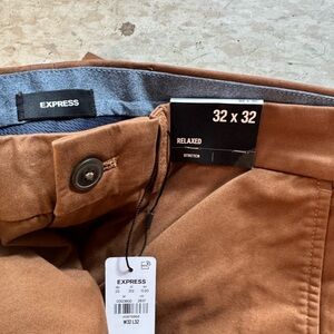Express Men's Brown Relaxed Fit Chinos